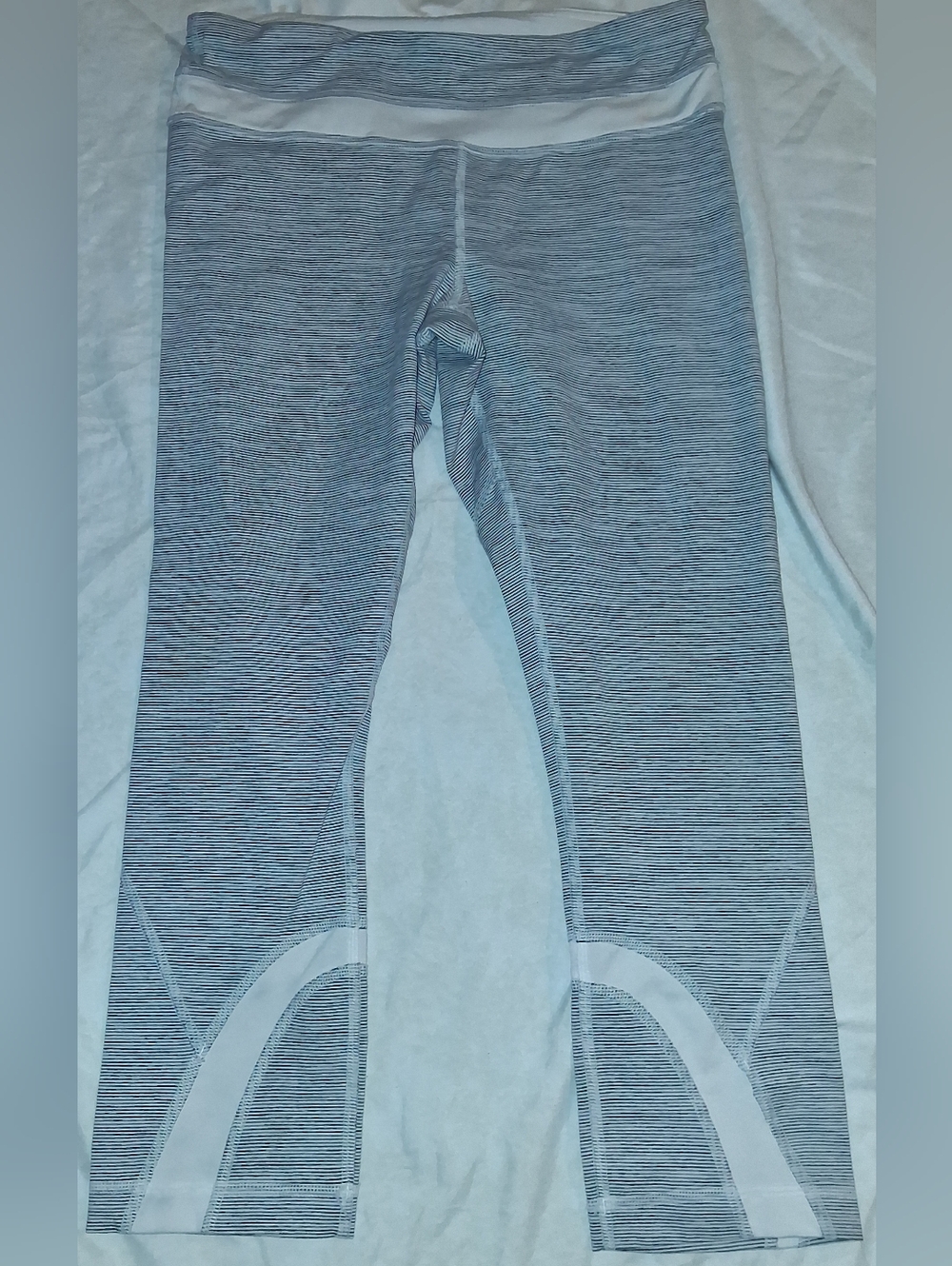 Lululemon Womens Capri Leggings Size 6